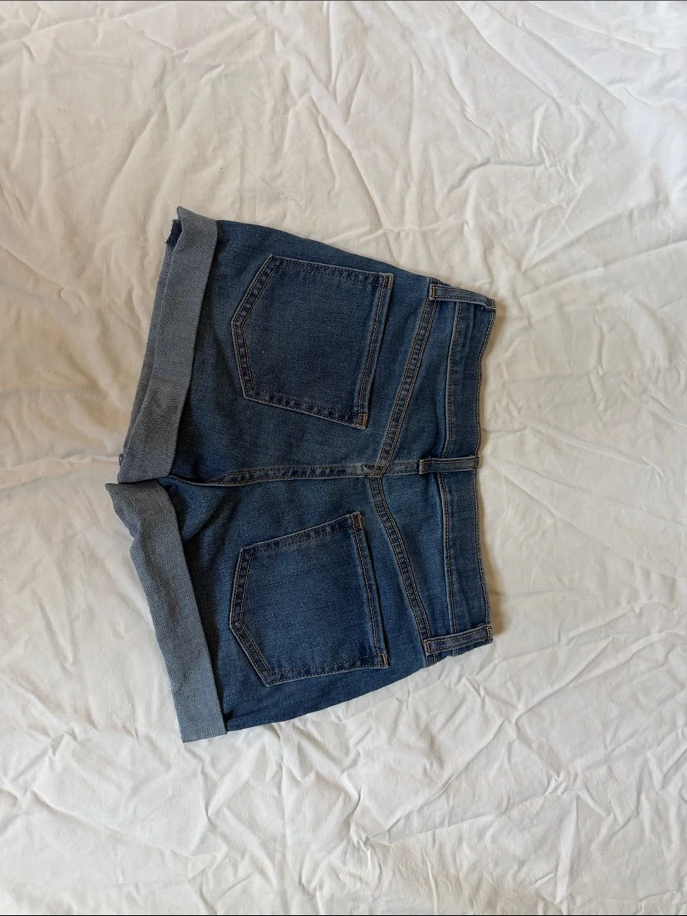 Old Navy dark wash girls jean shorts